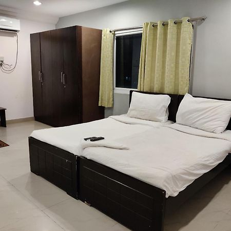 Collection O Jubilee Banjara Suites Hyderabad Ngoại thất bức ảnh