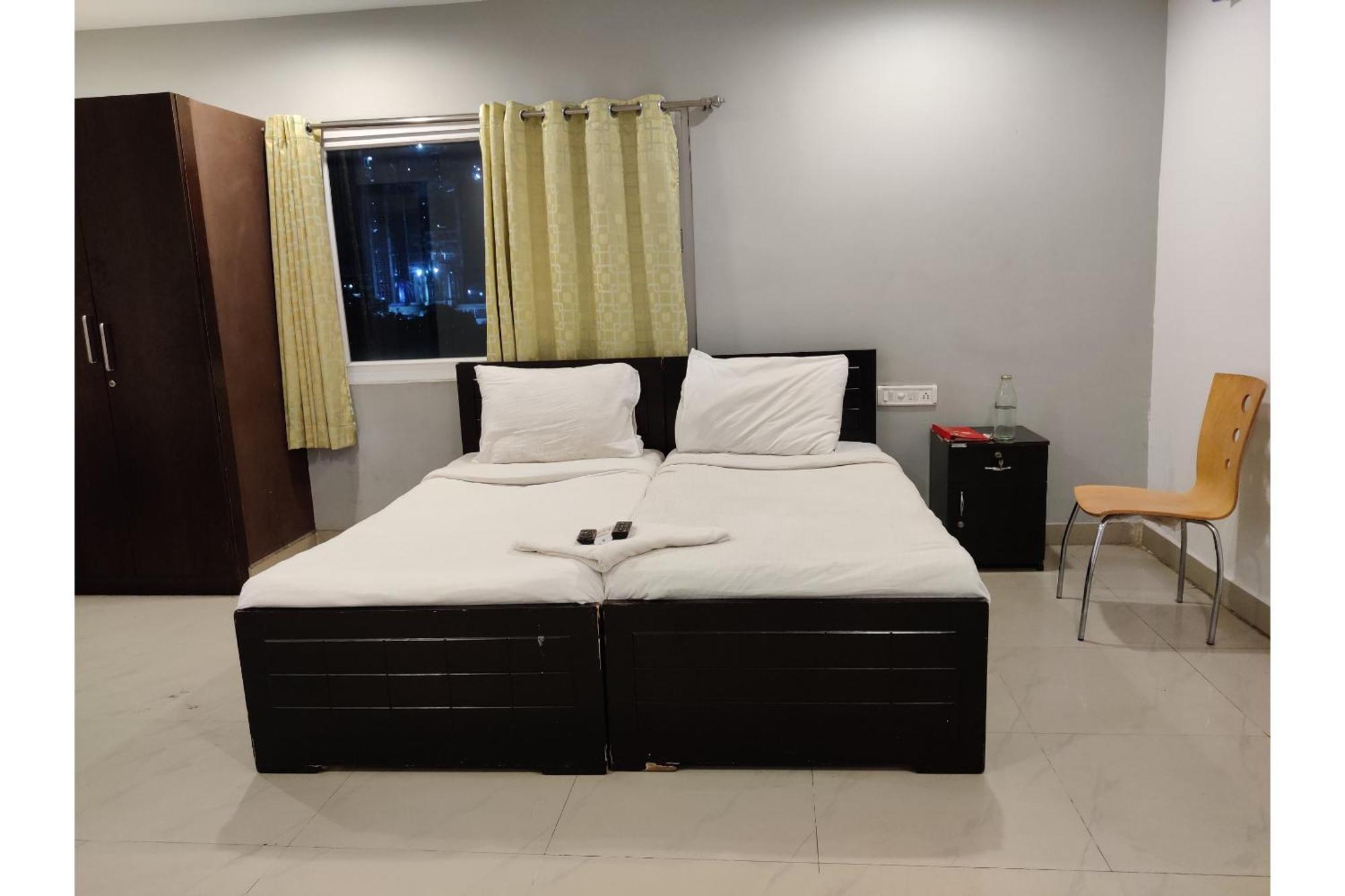 Collection O Jubilee Banjara Suites Hyderabad Ngoại thất bức ảnh