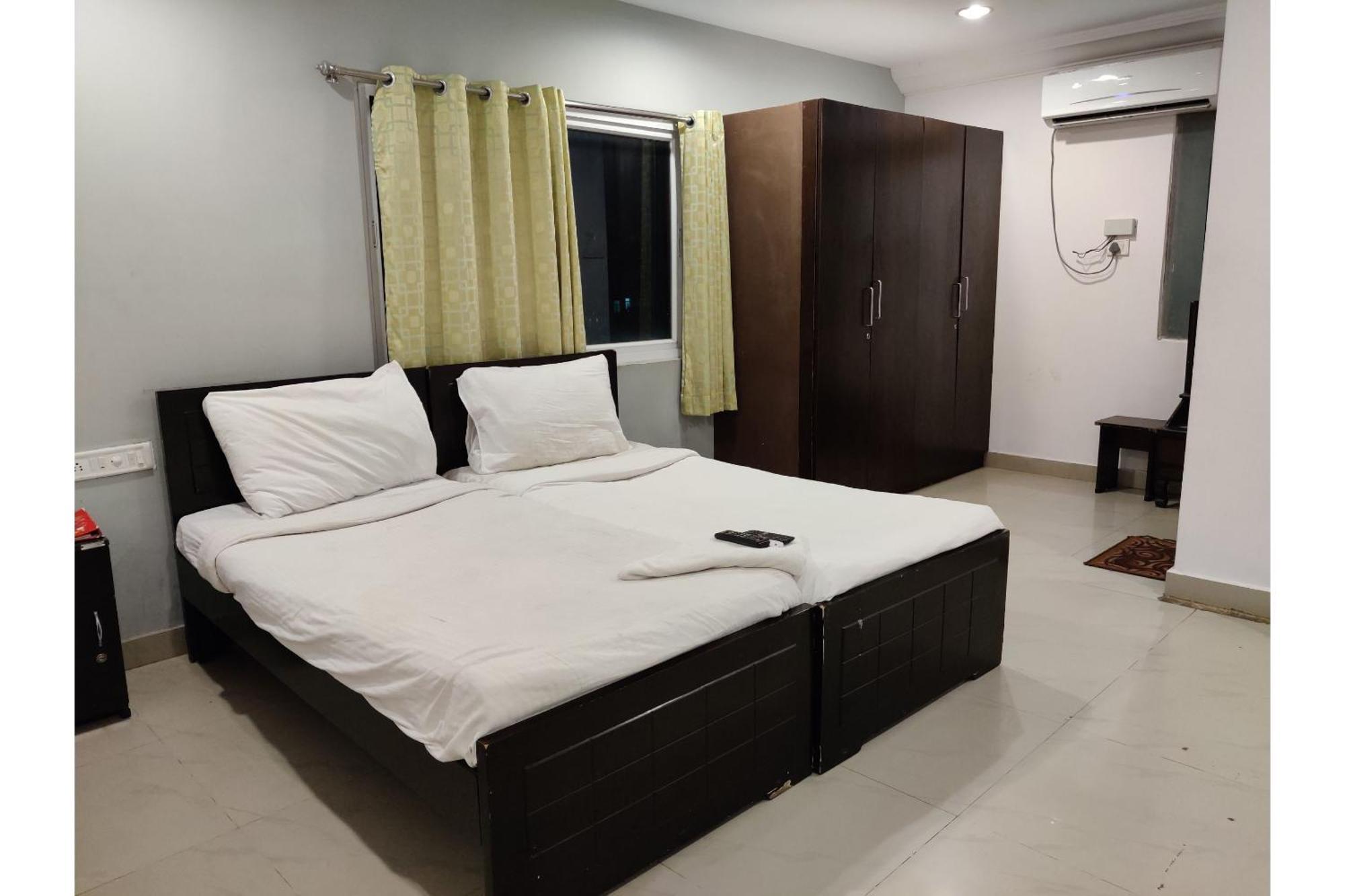 Collection O Jubilee Banjara Suites Hyderabad Ngoại thất bức ảnh