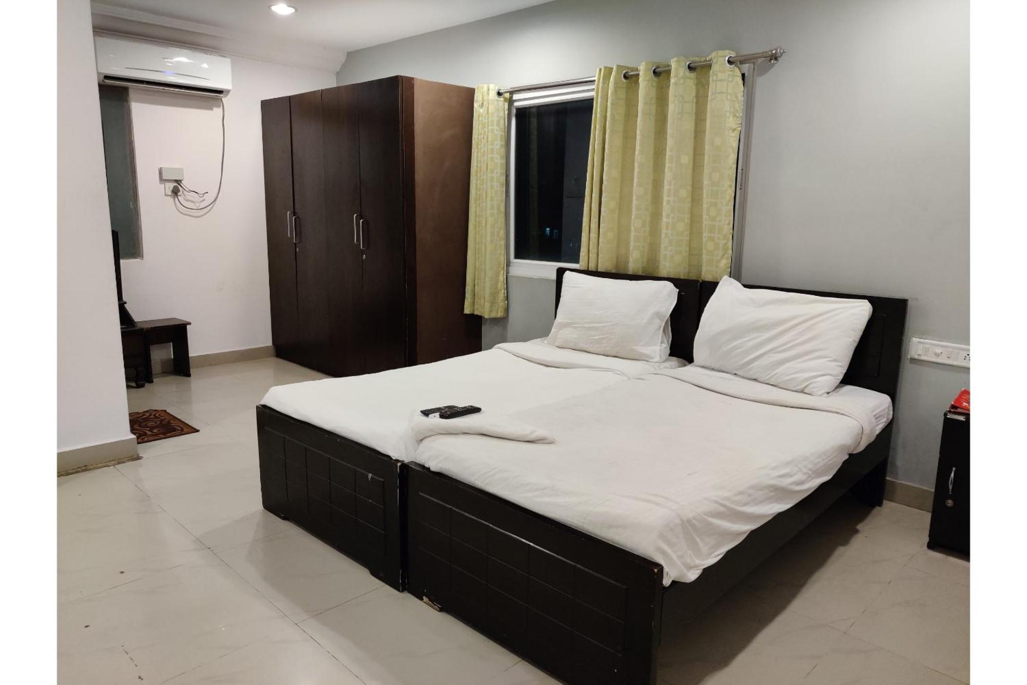 Collection O Jubilee Banjara Suites Hyderabad Ngoại thất bức ảnh